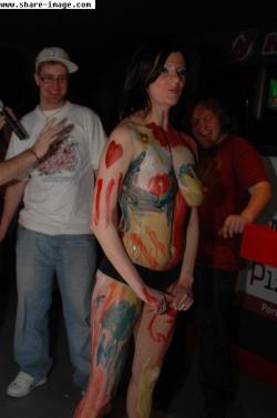 Party girls - striptease and bodypainting 44/67