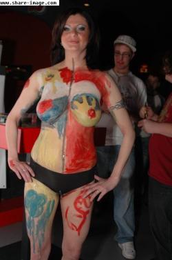 Party girls - striptease and bodypainting 41/67
