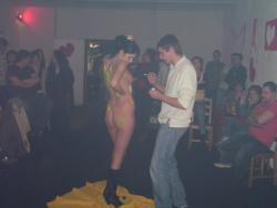 Party girls - valentine striptease and bodypainting 69/73
