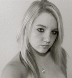 Selfshots - blonde pussy 100/134