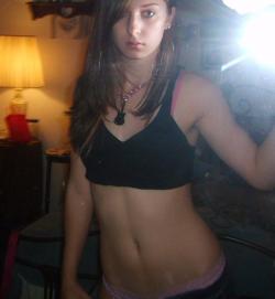 Selfshots - amateur girl 27/56