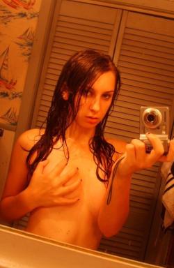 Selfshots - amateur girl 51/56