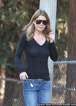 Ellen pompeo pokies - celebrity 3/5