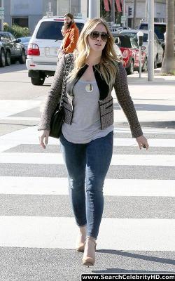 Hilary duff - out and about shopping candids in beverly hills - celebrity 2/54