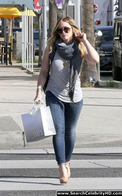 Hilary duff - out and about shopping candids in beverly hills - celebrity 4/54