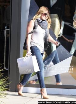 Hilary duff - out and about shopping candids in beverly hills - celebrity 15/54
