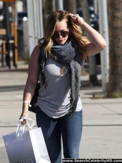 Hilary duff - out and about shopping candids in beverly hills - celebrity 21/54