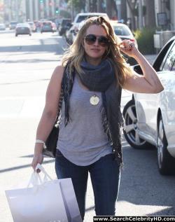 Hilary duff - out and about shopping candids in beverly hills - celebrity 24/54