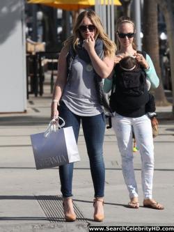 Hilary duff - out and about shopping candids in beverly hills - celebrity 39/54
