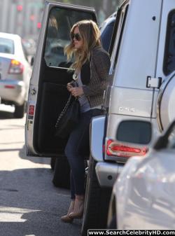 Hilary duff - out and about shopping candids in beverly hills - celebrity 42/54
