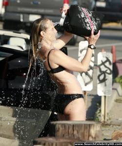 Helen hunt still looks pretty good in a bikini - celebrity 44/53