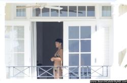 Rihanna naked ass and topless boobs candids through her balcony window - celebrity 15/40
