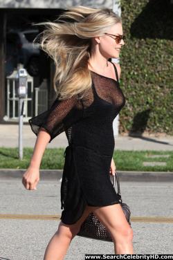 Ali larter - cleavage candids in los angeles - celebrity 7/19