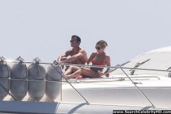 Jennifer aniston - bikini candids in capri - celebrity 7/14