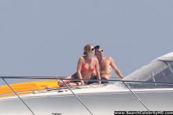 Jennifer aniston - bikini candids in capri - celebrity 12/14