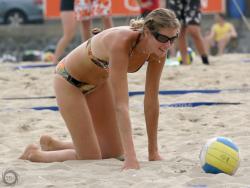 Sexy beach volleyball girls 36/41