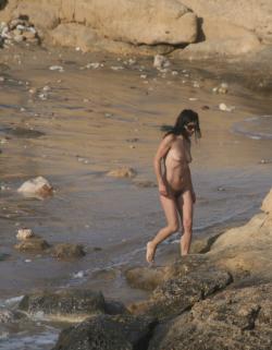 Amateur girls on beach 12 8/55