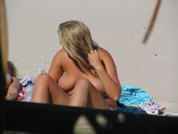 Amateur girls on beach 11 1/54