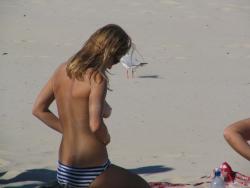 Amateur girls on beach 11 6/54