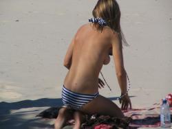 Amateur girls on beach 11 8/54