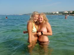 Amateur girls on beach 11 18/54