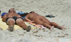 Amateur girls on beach 19 52/55