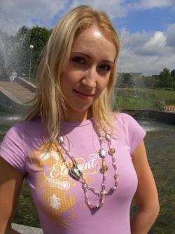 Horny amateur blonde 1 66/149