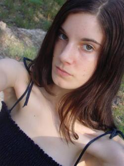 Horny amateur teen 12 5/69