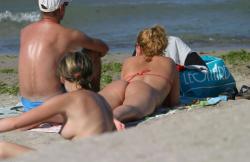 Amateur girls on beach 23 33/72