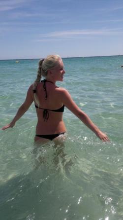 Nice blonde hot vacation beach pix 101/148