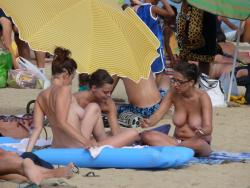 Amateur girls on beach 39 130/169