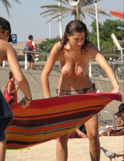 Amateur girls on beach 27 65/72