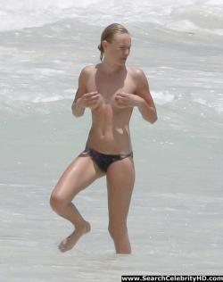 Kate bosworth – topless bikini candids in cancun - celebrity 21/24