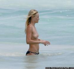 Kate bosworth – topless bikini candids in cancun - celebrity 24/24