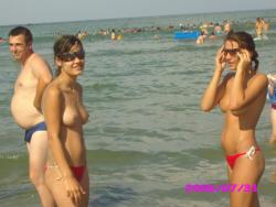 Amateur girls on beach 43 56/72