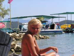 Amateur girls on beach 20 50/72