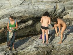 Amateur girls on beach 15 34/48