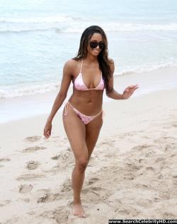 Ciara - bikini candids in miami - celebrity 2/24