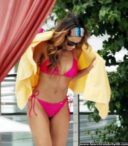 Ciara - bikini candids in miami - celebrity 18/24