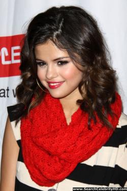 Selena gomez - 2011 concert of hope at gibson amphitheatre - celebrity 20/25