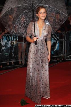 Emma watson - harry potter and the half-blood prince premiere in london - celebrity 1/18