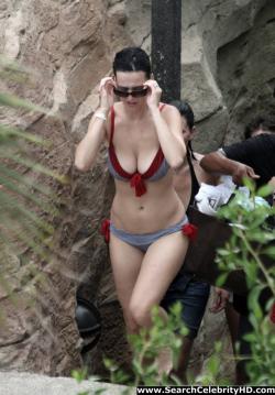 Katy perry - bikini candids at atlantis paradise island - celebrity 13/20