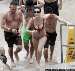 Katy perry - bikini candids at atlantis paradise island - celebrity 14/20