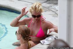 Britney spears in pink bikini in marina del rey - celebrity 6/19