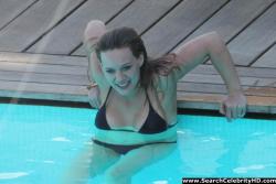 Hilary duff - bikini candids in capri - celebrity 7/24