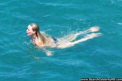 Hilary duff - bikini candids in capri - celebrity 9/24