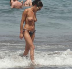 Nudist beach 07 49/50