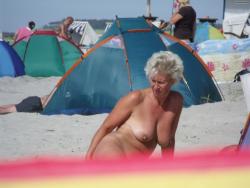 Nudist beach 02 8/75