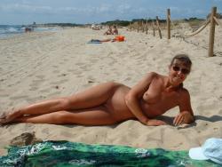 Nudist beach 40 31/53