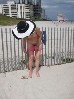 Nudist beach 73 48/52